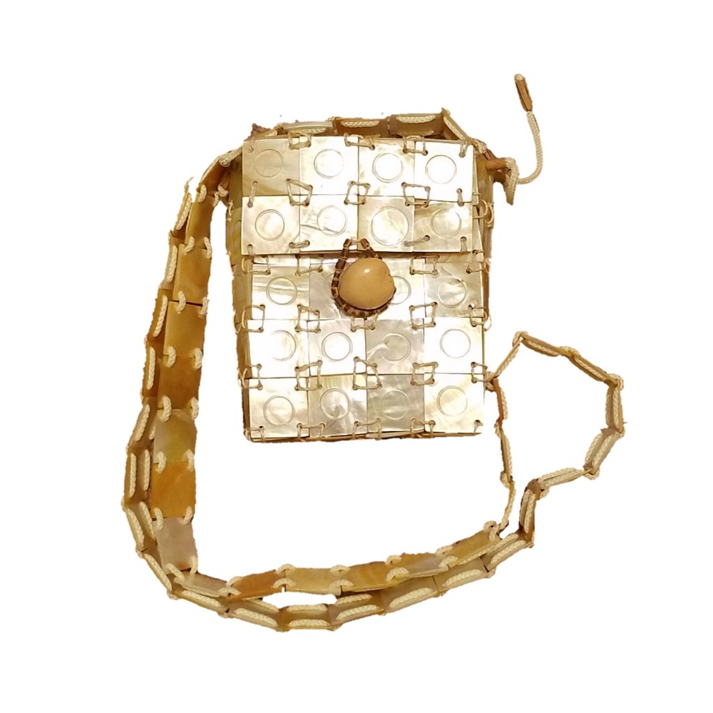 Oyster 🐚 Shell Purse - Picture 5 of 6